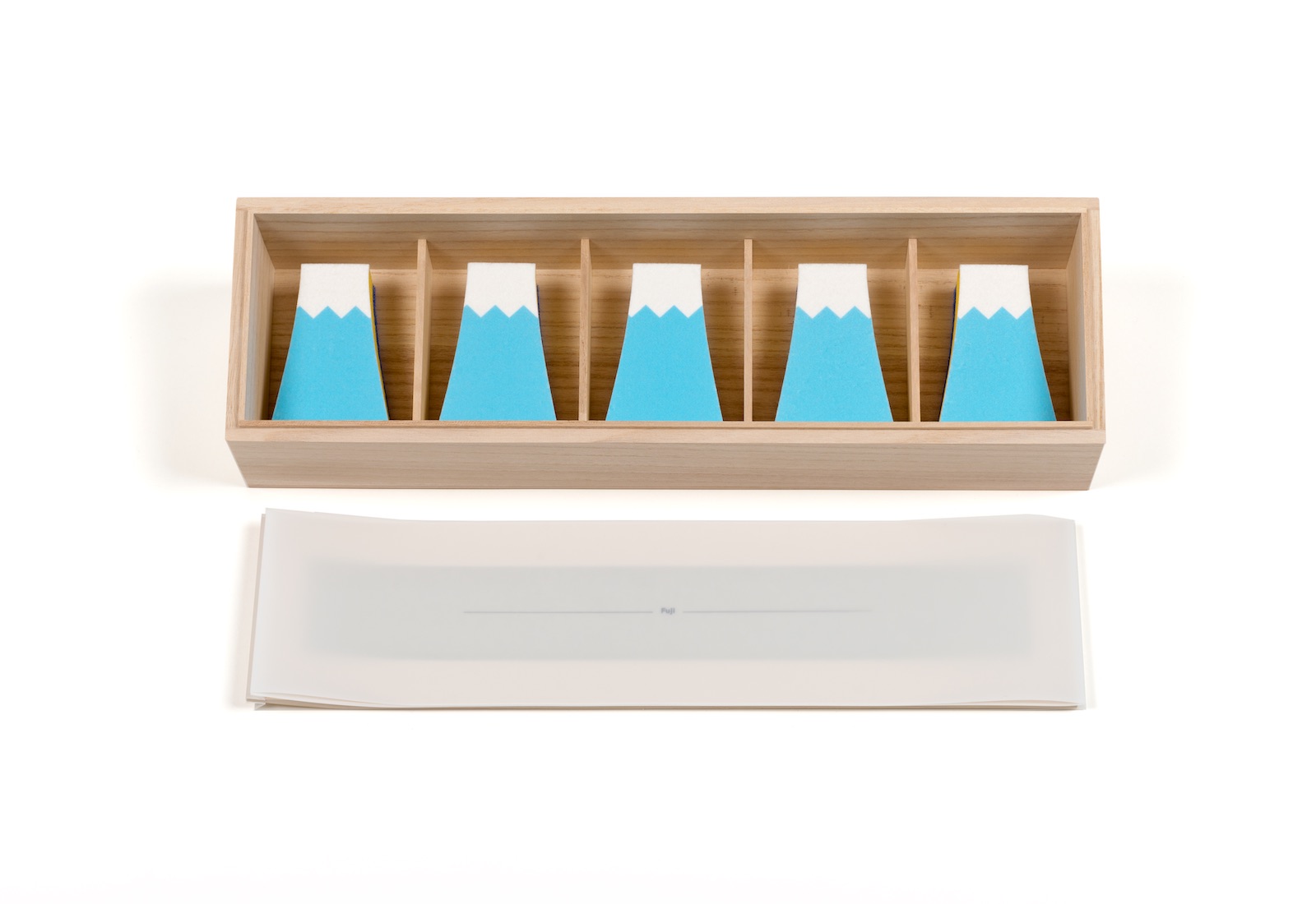 Veronika Schäpers, Cees Nooteboom/Fuji, 2016. sponges, linoleum print on mitsumata paper, letterpress print on bicchu-ganpi paper, Japanese box. Mitsuyo Suzuki Collection