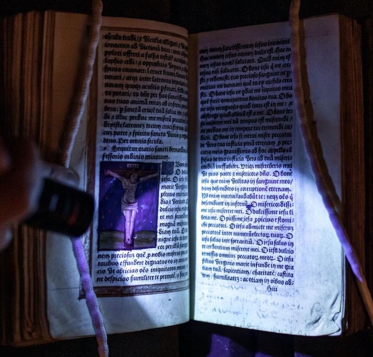 Anne Boleyn prayer book